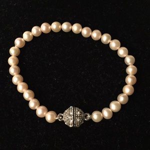 Vintage Faux pearl crystal bracelet
